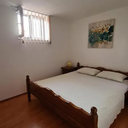 Pavlinovic Apartment Kastela